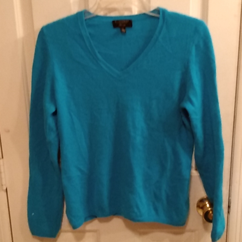 Long sleeve sweater